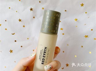 🪐各大博主推荐种草的粉底液 用了半年，感觉没有问题