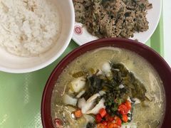 青椒鱼片-北大家园食堂