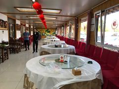 -鸿运美食府