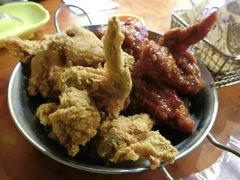 -BHC炸鸡(明洞总店)