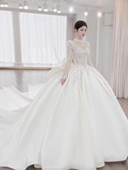 -洋洋婚纱品牌集合店