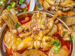 -鸿顺老铁锅美蛙鱼府(解放碑店)