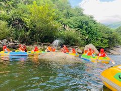 -罗田大别山峡谷漂流