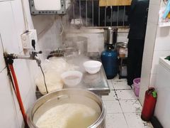 -易毛特色牛肉面(解放碑步行街店)