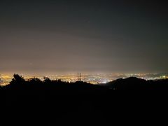 -鬼笑石后山停车场