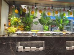 -金马门国际美食百汇(珞喻路店)