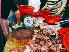 -标记美食新鲜猪杂(兴南大道店)