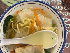 -长人馄饨铺(解放街店)