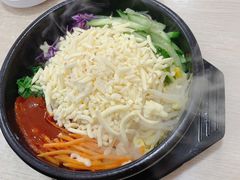 -拌来拌去石鍋拌飯(文鼎店)