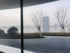 -滴水湖