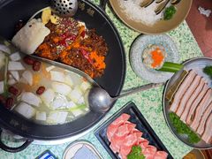 -鸿姐老火锅(静安店)