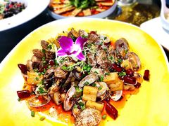 -忘忧草融合私房菜(红鼎国际店)