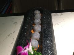 干贝咸蛋黄虾滑-哥老官重庆美蛙鱼头(宝山龙湖店)
