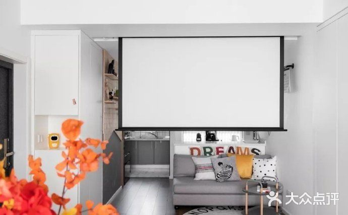 特地请了设计师来做硬装改造