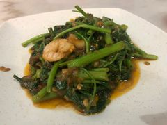 -大树下海鲜饭店