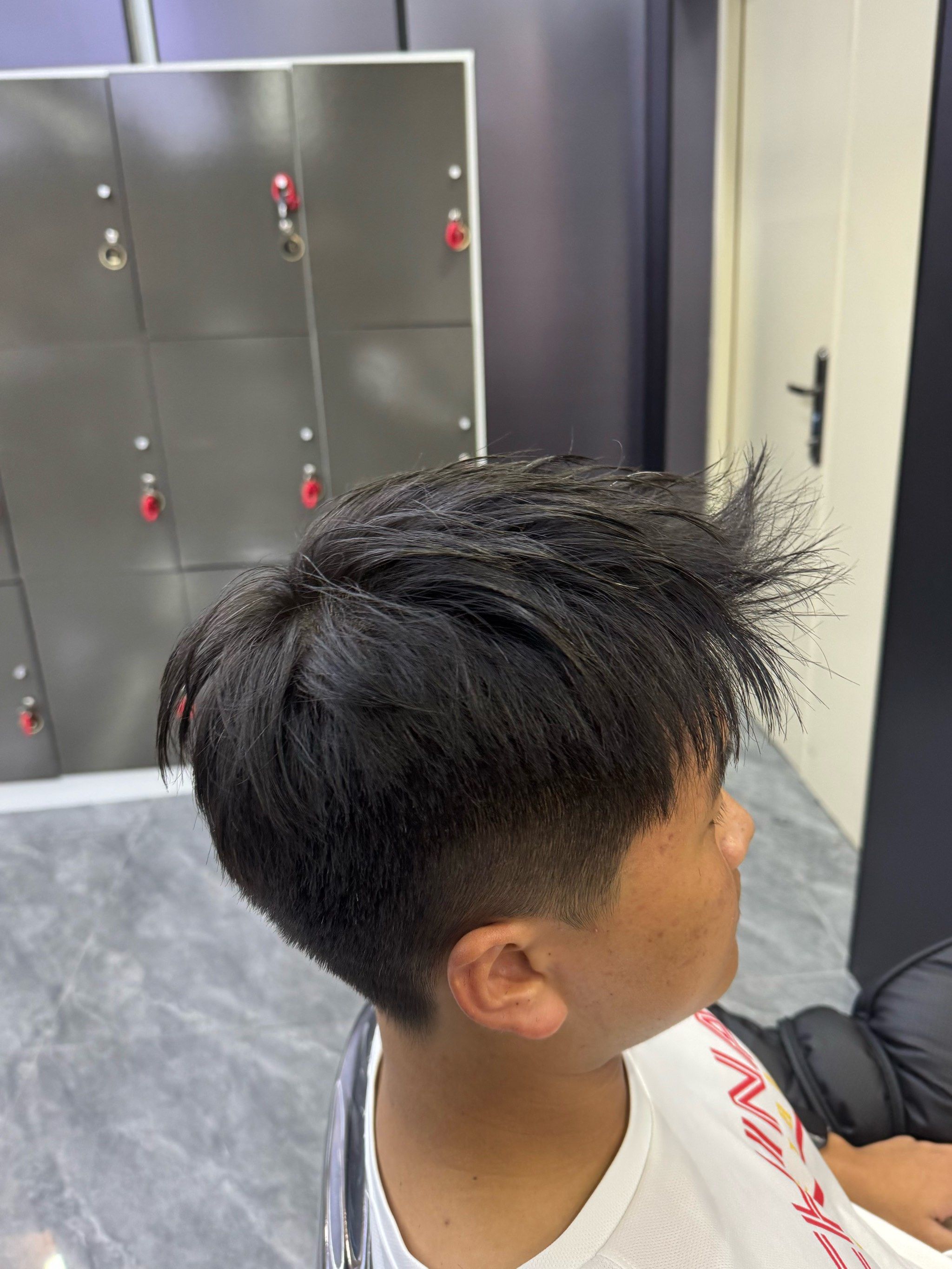 男孩潮流发型