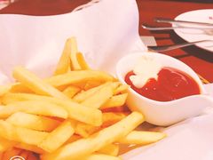 -百好乐宠物友好餐厅(朝外大街店)