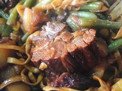 -内蒙焖面大盆骨餐馆(山大路店)