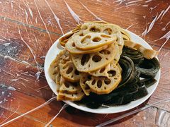 卤味拼盘-五七小李子油焖大虾(总店)