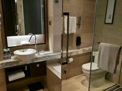 -上海龙之梦万丽酒店