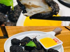 墨鱼汁黑金鸡块-炉小哥烤肉(信万广场店)