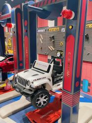 -奈尔宝家庭中心·亲子餐厅(北京东坝万达店)