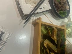 -牛人日志·鲜牛肉骨汤火锅(万科里瑧店)