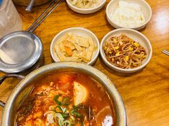 -金北顺大锅家(신사본점)