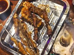 -蚝堡海鲜·威海菜·海肠捞饭·烧烤·亚洲吃蚝公司(幸福门店)