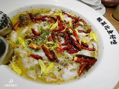 -太二酸菜鱼(武汉光谷保利店)