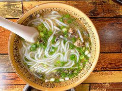 -正宗李家土鸡米线店