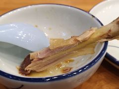 -侬佳蒸菜馆(听潮店)