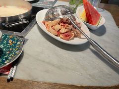 -尚尚仙·酸汤猪手·猪肚鸡火锅(华联万柳购物中心店)