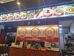 -湘人龙记老长沙米粉(鸟巢店)