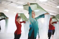 -柏姿舞蹈工作室