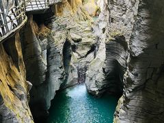 -蝶舞清江·恩施地心谷景区