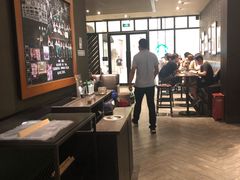 -星巴克臻选(南京金茂览秀城店)