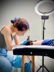 -明星刺青·洗纹身