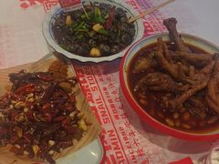 -老闵田螺馆·南昌市井菜·特色小吃(总店)