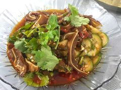 凉拌猪耳-YI PIN JU 一品居中餐厅 中国超市