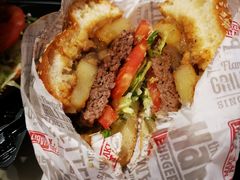 -The Habit Burger Grill 哈比特汉堡(爱琴海店)