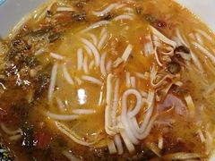 -灵芝妹子海鲜米线(凯德和平广场店)
