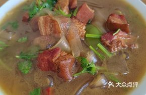 Fatty and Lean Jar Meat