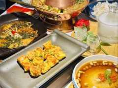 -雀舞云南菜(天津天河城购物中心店)