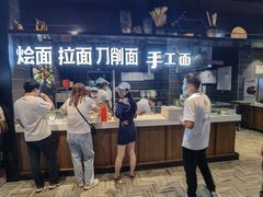 -胖东来生活广场(健康路店)