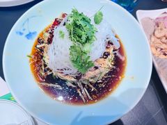 -五谷丰登农家院·地道胶东菜·海鲜烧烤(威海店)