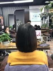 -镁连社·美联社