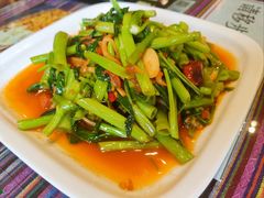 傣家酸竹笋炒通菜-呐咪傣园·云南菜(石厦店)