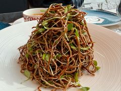 芦蒿炒香干-食悦江南·淮扬菜·烤鸭(亚运村·惠新店)