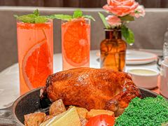 -阿妮叶李(光谷世界城店)